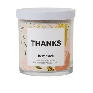 NWT Homesick Candle - Thanks 7.5oz